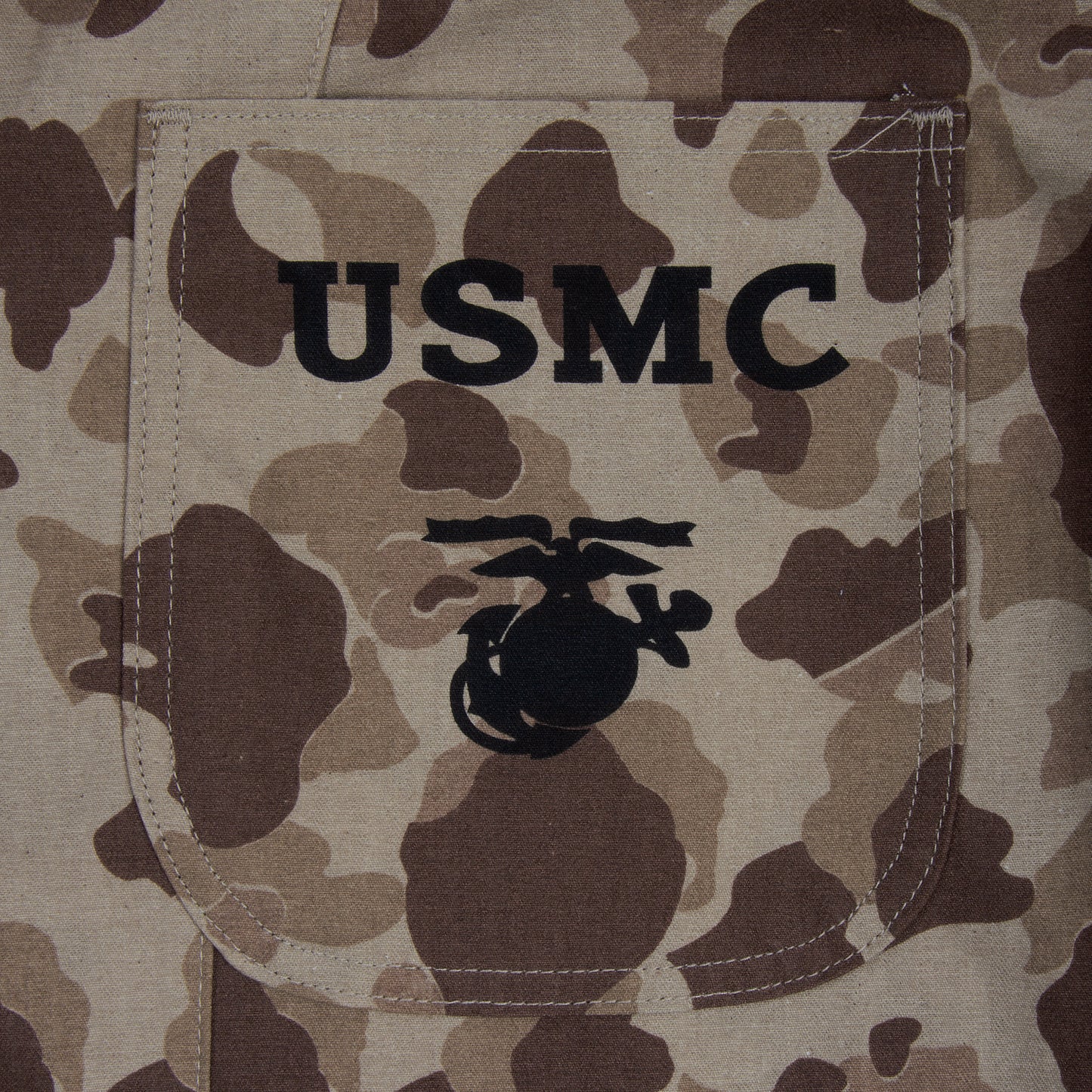 USMC P-42 CAMOUFLAGE HBT JACKET YELLOW BACKGROUND